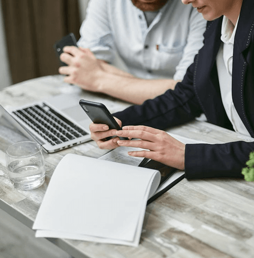 Smart Stocks AI support team illustration